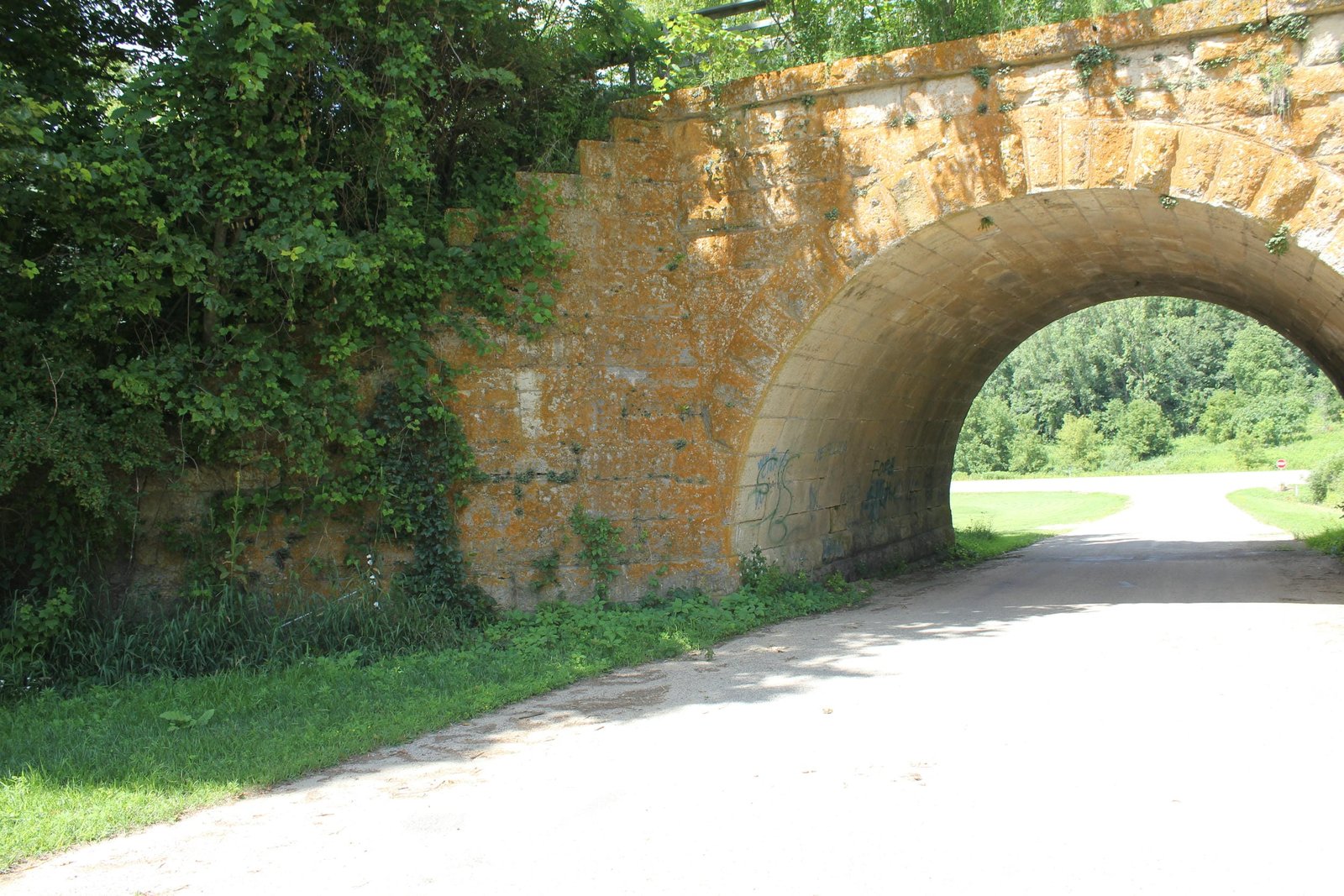 Southwest wing wall